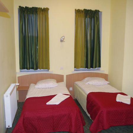 Vaivorykste Hotel Šiauliai Екстериор снимка