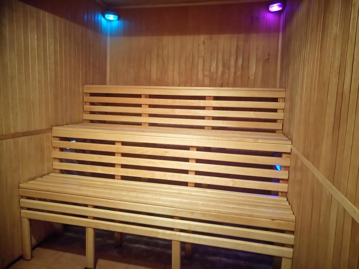 Vaivorykste Hotel Šiauliai Екстериор снимка